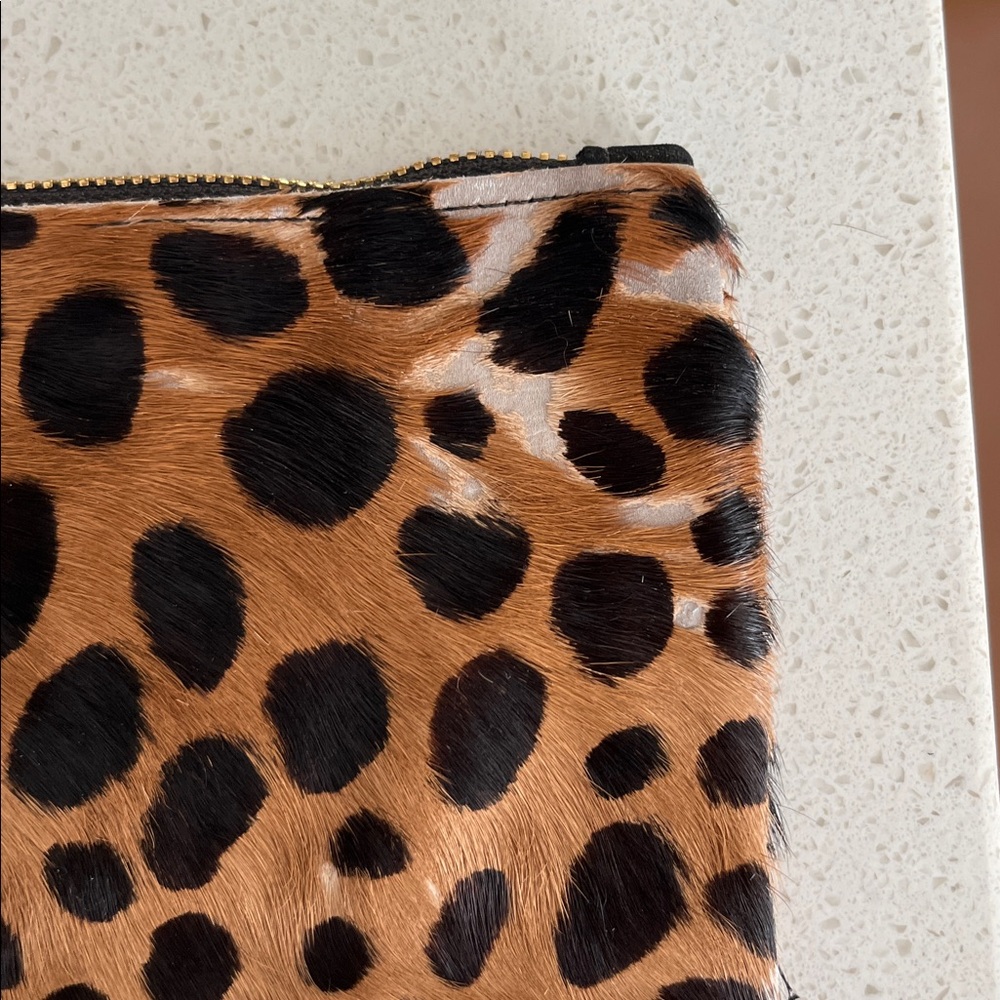 Clare V leopard clutch - Picture 7 of 10